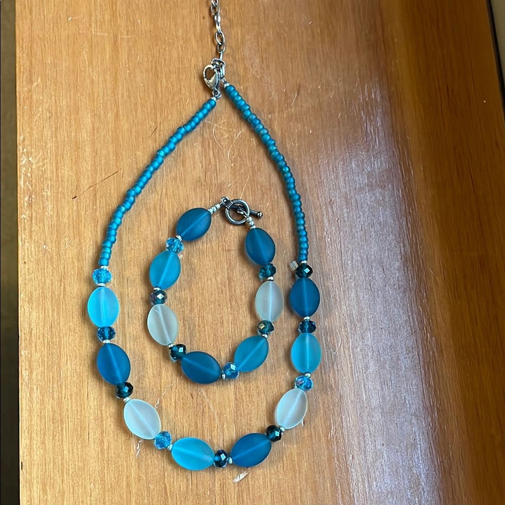 Elegant Blue and White Beaded Jewelry Set